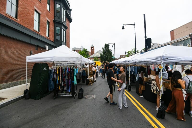 Kenapa Thrifting di Bogor Begitu Populer