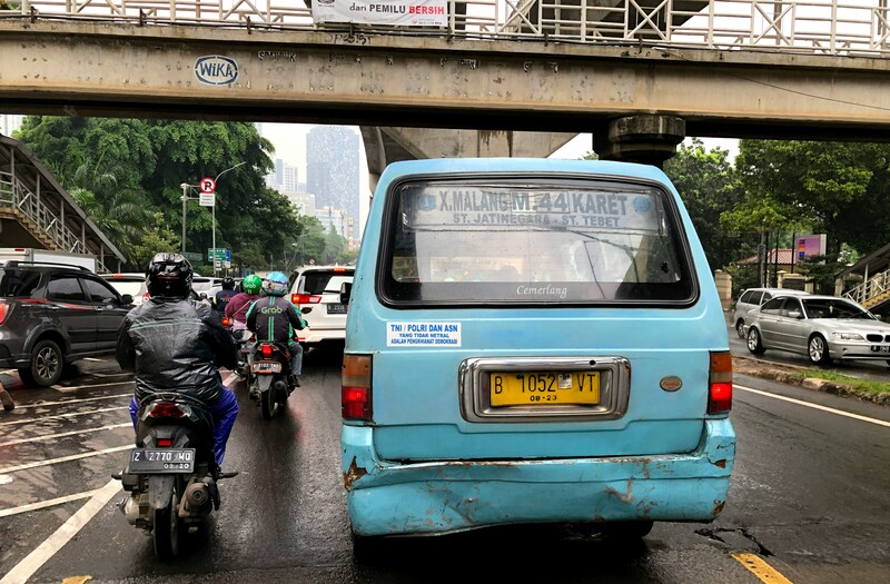 Kelebihan Naik Angkot ke Puncak